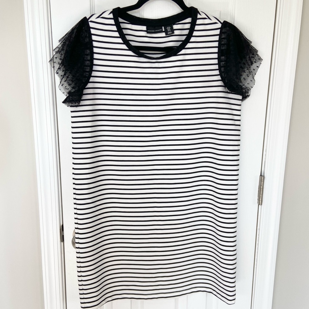 Adrienne Vittadini Black & White Striped Dress With Lace Flutter Sleeves Medium
